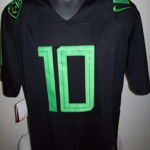 justin herbert jersey oregon
